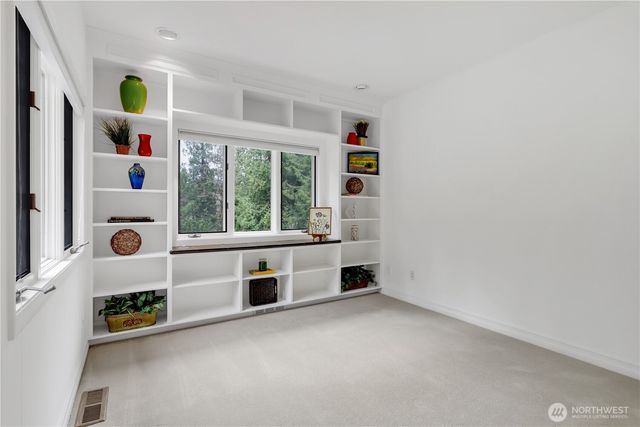 28726 SE 43rd Place, Fall City, WA 98024