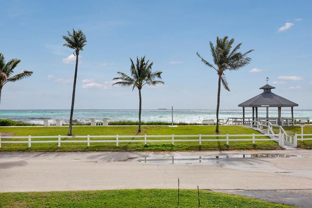 5505 N OCEAN Boulevard 11-208, Ocean Ridge, FL 33435