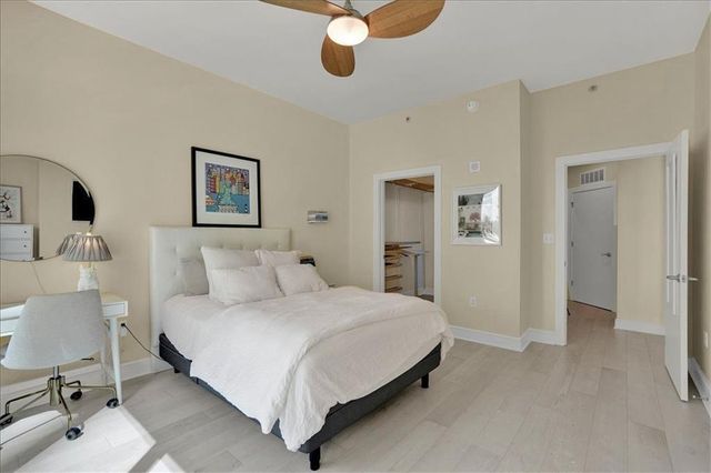 222 12th Street NE 801, Atlanta, GA 30309