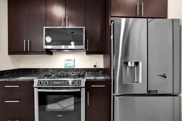 222 12th Street NE 801, Atlanta, GA 30309