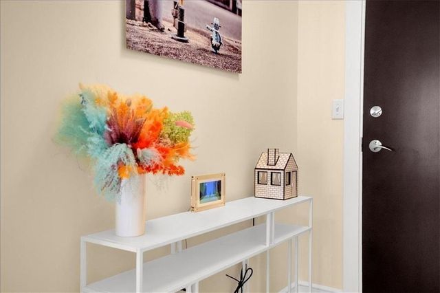 222 12th Street NE 801, Atlanta, GA 30309