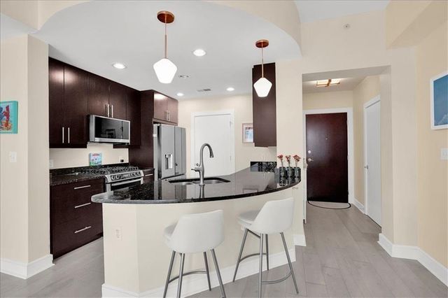 222 12th Street NE 801, Atlanta, GA 30309