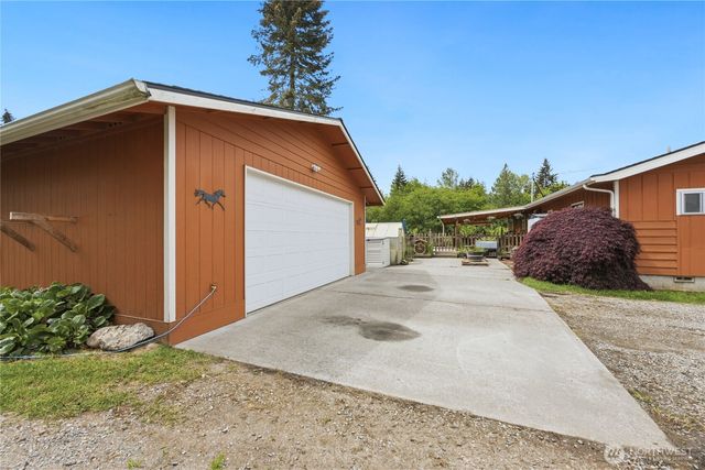 62 Roupe Road, Sequim, WA 98382