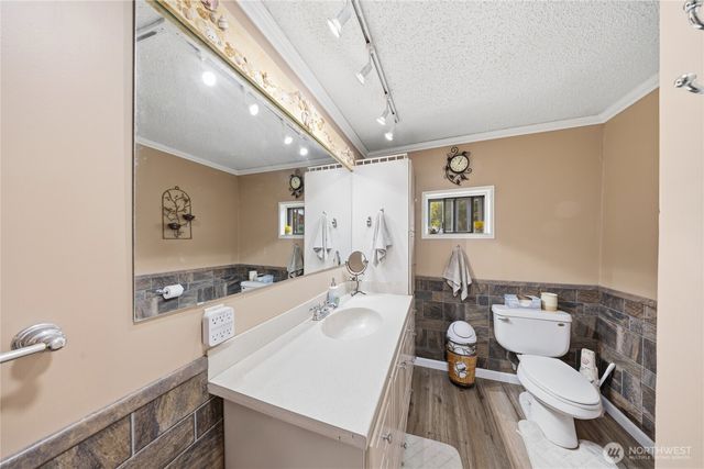 62 Roupe Road, Sequim, WA 98382