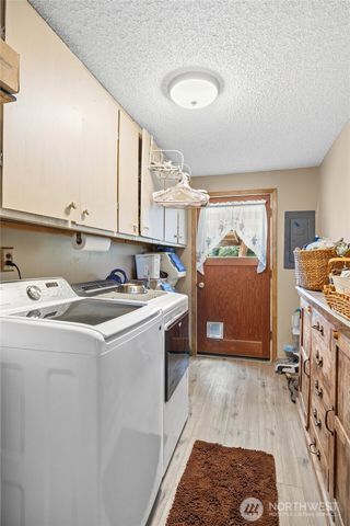 62 Roupe Road, Sequim, WA 98382