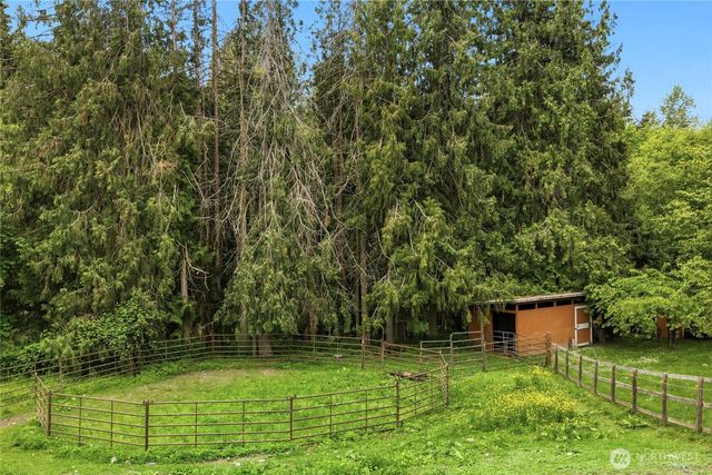 62 Roupe Road, Sequim, WA 98382