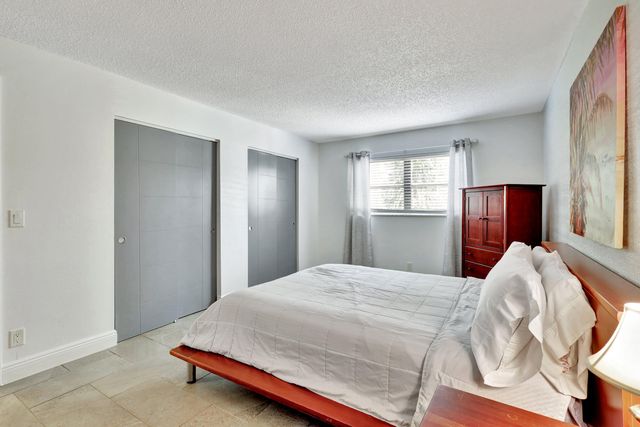 330 NE 26th Avenue 1080, Boynton Beach, FL 33435