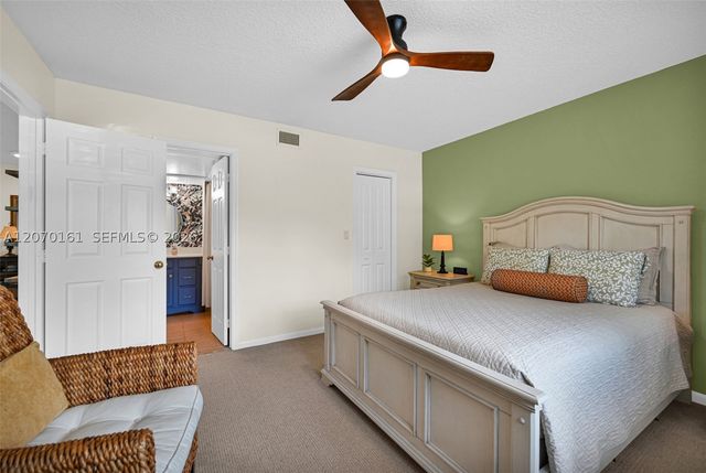 1920 NE 1st Ter 109H, Wilton Manors, FL 33305