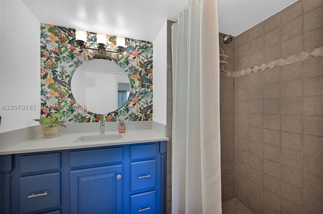1920 NE 1st Ter 109H, Wilton Manors, FL 33305