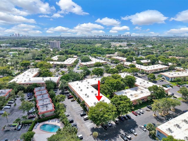 1920 NE 1st Ter 109H, Wilton Manors, FL 33305