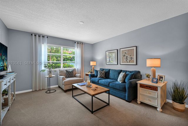 1920 NE 1st Ter 109H, Wilton Manors, FL 33305