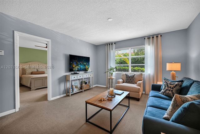 1920 NE 1st Ter 109H, Wilton Manors, FL 33305