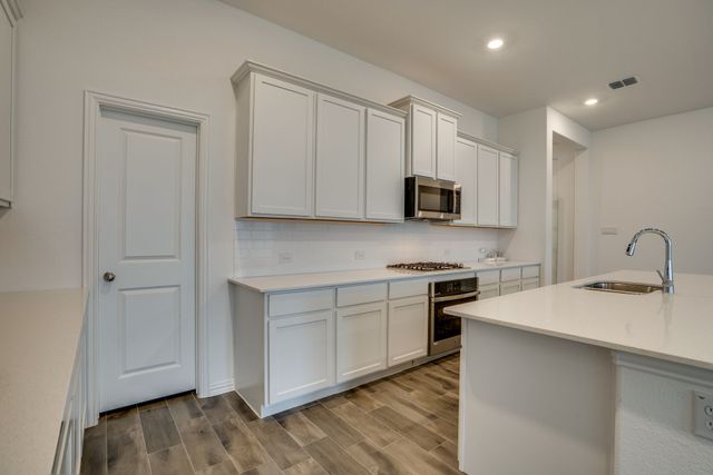 3716 Peachbush Lane, Mckinney, TX 75071