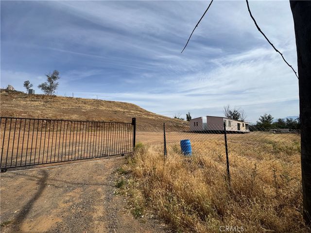 0 MUNDO Avenue, Perris, CA 92570