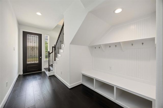 4012 Centre Valley Lane, Houston, TX 77043