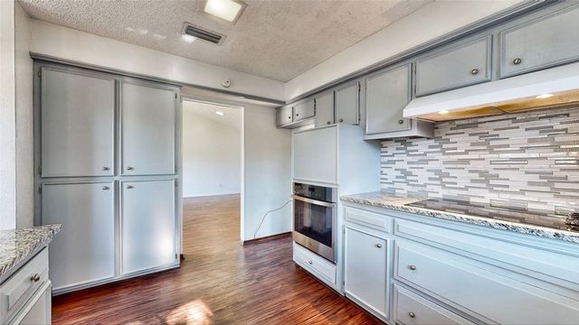 308 Towne House Lane, Richardson, TX 75081
