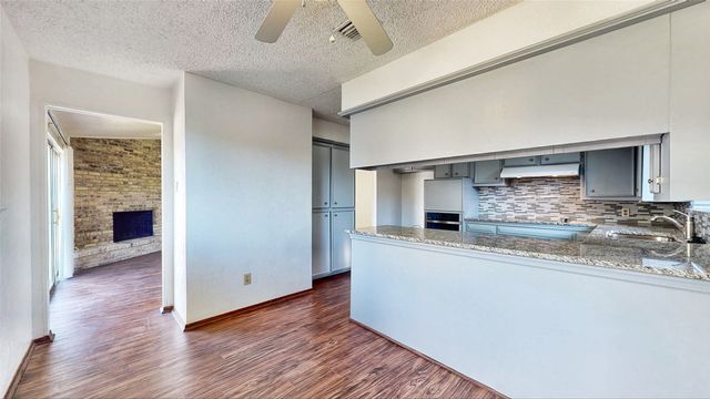 308 Towne House Lane, Richardson, TX 75081