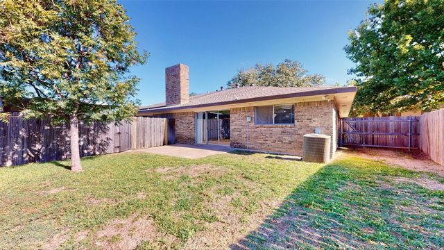 308 Towne House Lane, Richardson, TX 75081