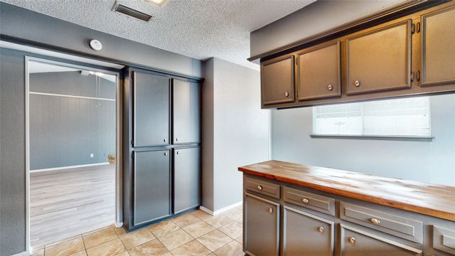 308 Towne House Lane, Richardson, TX 75081