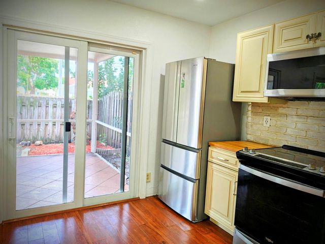 9785 RIDGECREEK Road, Boca Raton, FL 33496