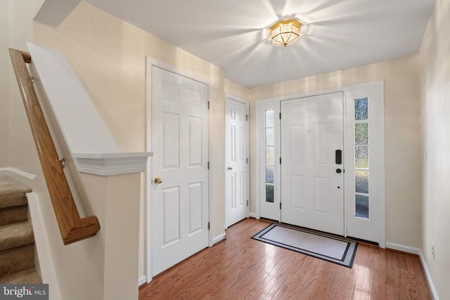 14290 GLADE SPRING DR, Centreville, VA 20121