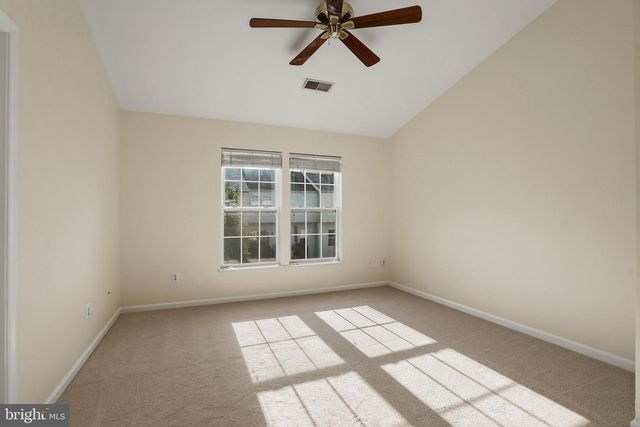 14290 GLADE SPRING DR, Centreville, VA 20121