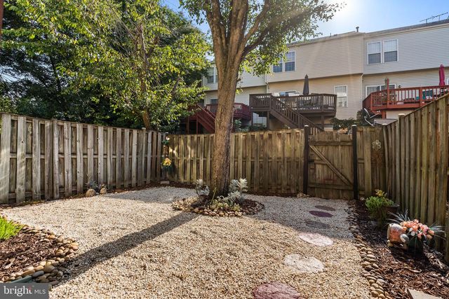 14290 GLADE SPRING DR, Centreville, VA 20121