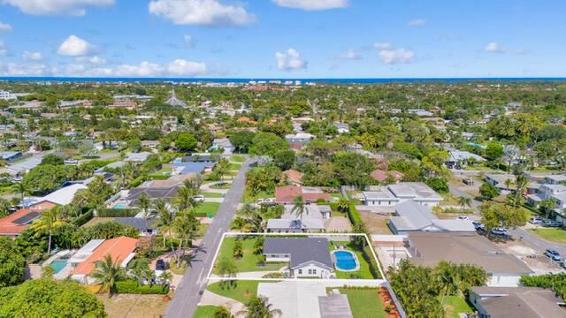 722 SW 28th Avenue, Boynton Beach, FL 33435