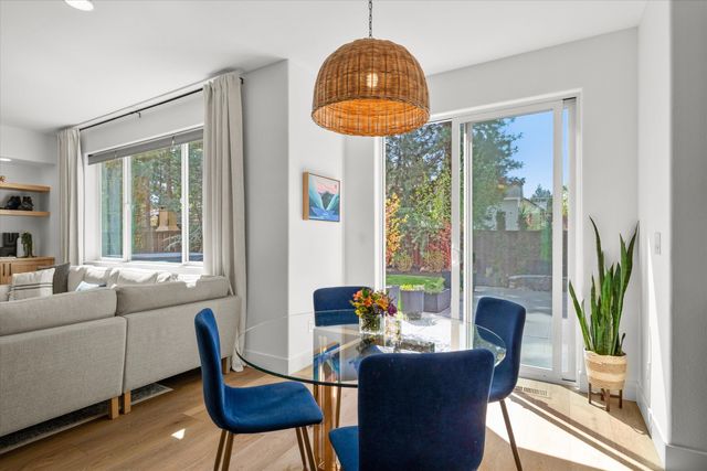 19769 Chicory Avenue, Bend, OR 97702