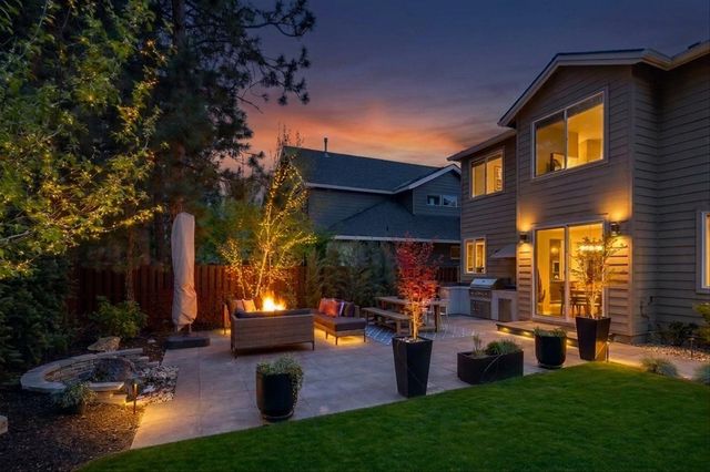 19769 Chicory Avenue, Bend, OR 97702