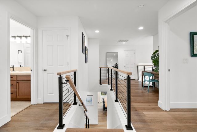 19769 Chicory Avenue, Bend, OR 97702