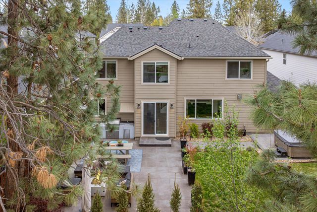 19769 Chicory Avenue, Bend, OR 97702