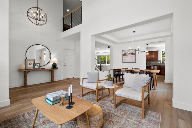 19769 Chicory Avenue, Bend, OR 97702