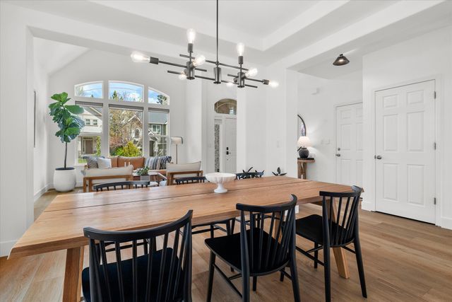 19769 Chicory Avenue, Bend, OR 97702