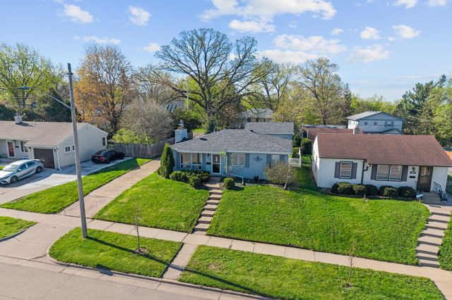 1956 3rd Street E, Saint Paul, MN 55119