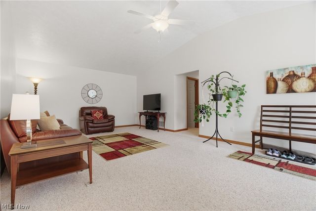 519 Heather Woods Drive, Elyria, OH 44035