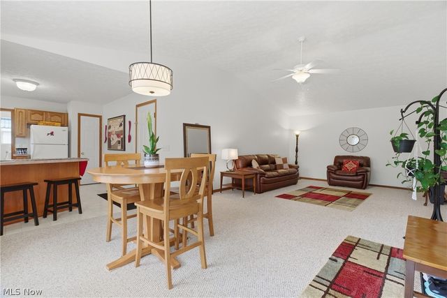 519 Heather Woods Drive, Elyria, OH 44035