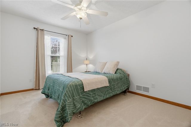 519 Heather Woods Drive, Elyria, OH 44035