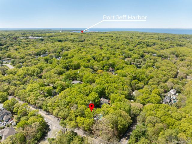 21 Laurita Gate, Port Jefferson, NY 11777