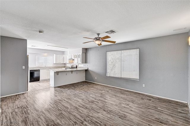 4509 Heavenly Love Way, Las Vegas, NV 89147