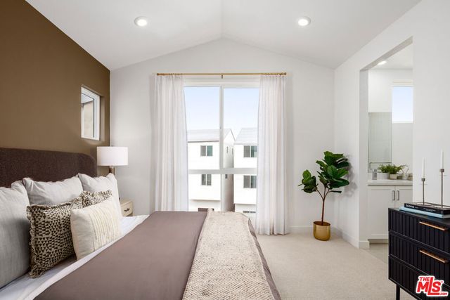 1666 Coral Sea Lane, Los Angeles, CA 90732