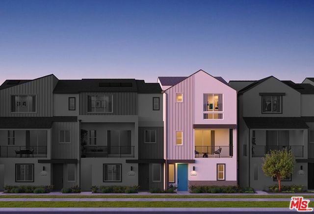 1666 Coral Sea Lane, Los Angeles, CA 90732