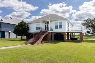 102 Sandpiper Lane, Lake Charles, LA 70607