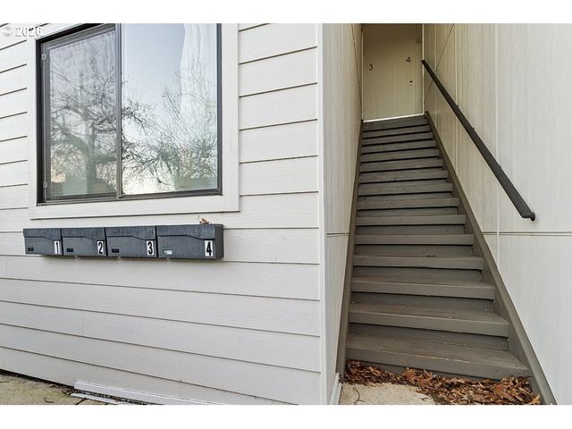 7360 N ATLANTIC Ave 4, Portland, OR 97217