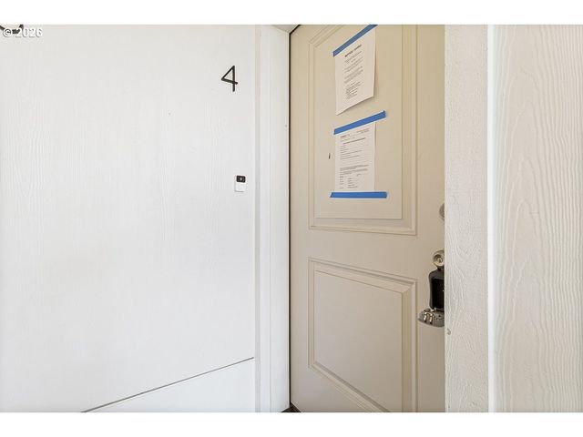 7360 N ATLANTIC Ave 4, Portland, OR 97217