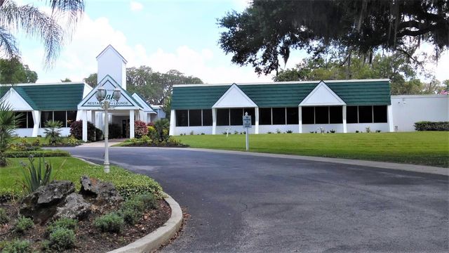 91 N BOBWHITE RD, Wildwood, FL 34785