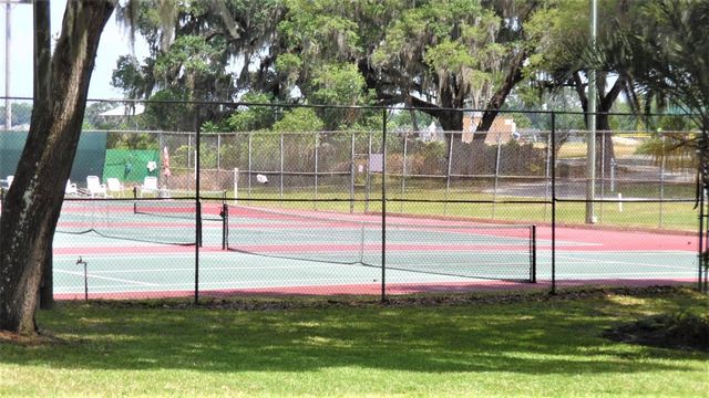 91 N BOBWHITE RD, Wildwood, FL 34785