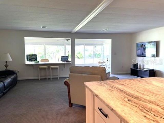 91 N BOBWHITE RD, Wildwood, FL 34785