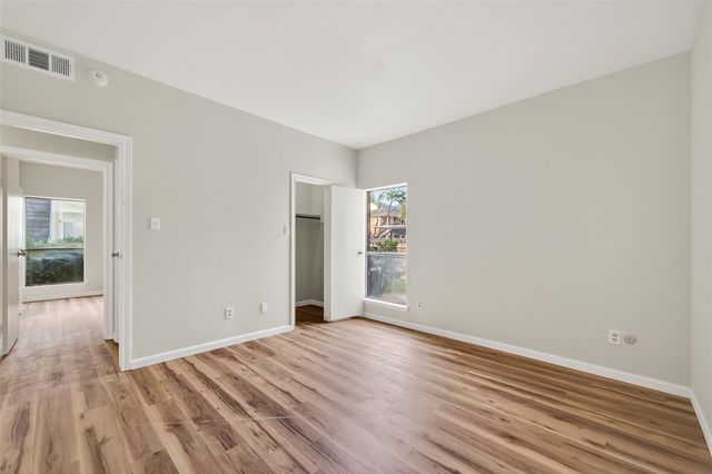 7950 N Stadium Drive 135, Houston, TX 77030