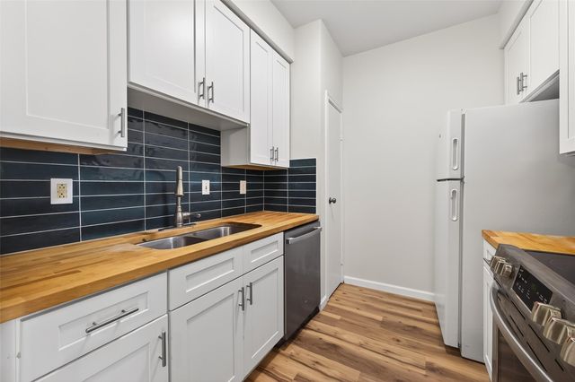 7950 N Stadium Drive 135, Houston, TX 77030